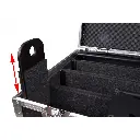 projector_case_2_devider_close-up.webp